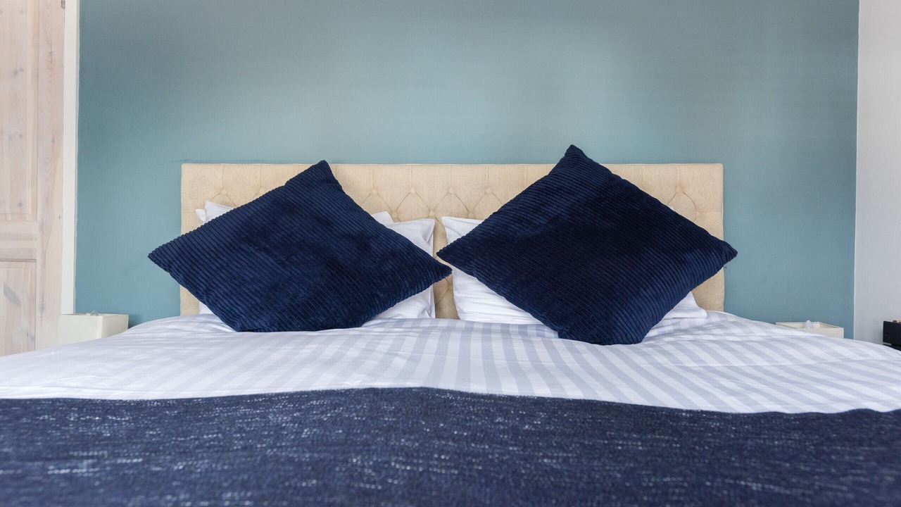 Photo of Others in Vauxhall