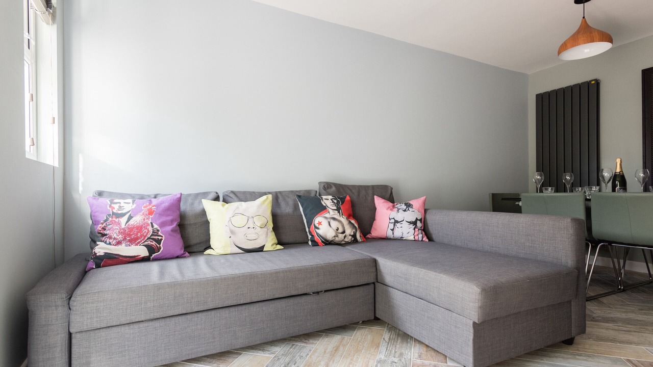 Photo of Others in Vauxhall