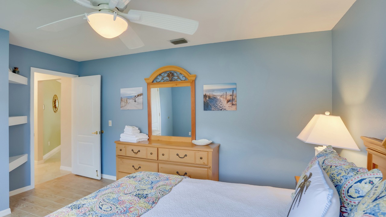 Photo of Bedroom in Pelican