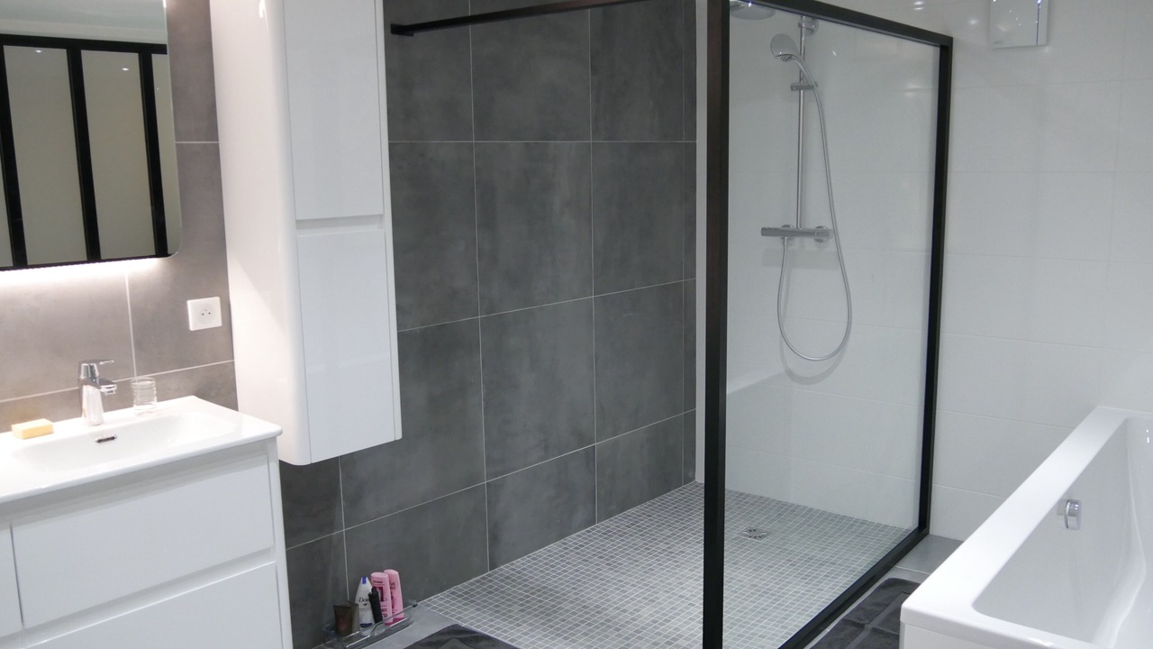 Photo of Bathroom in Beausoleil