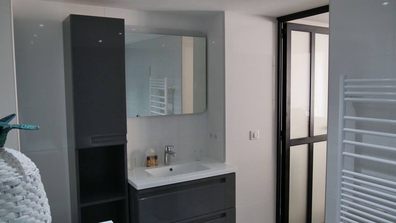 Photo of Bathroom in Beausoleil