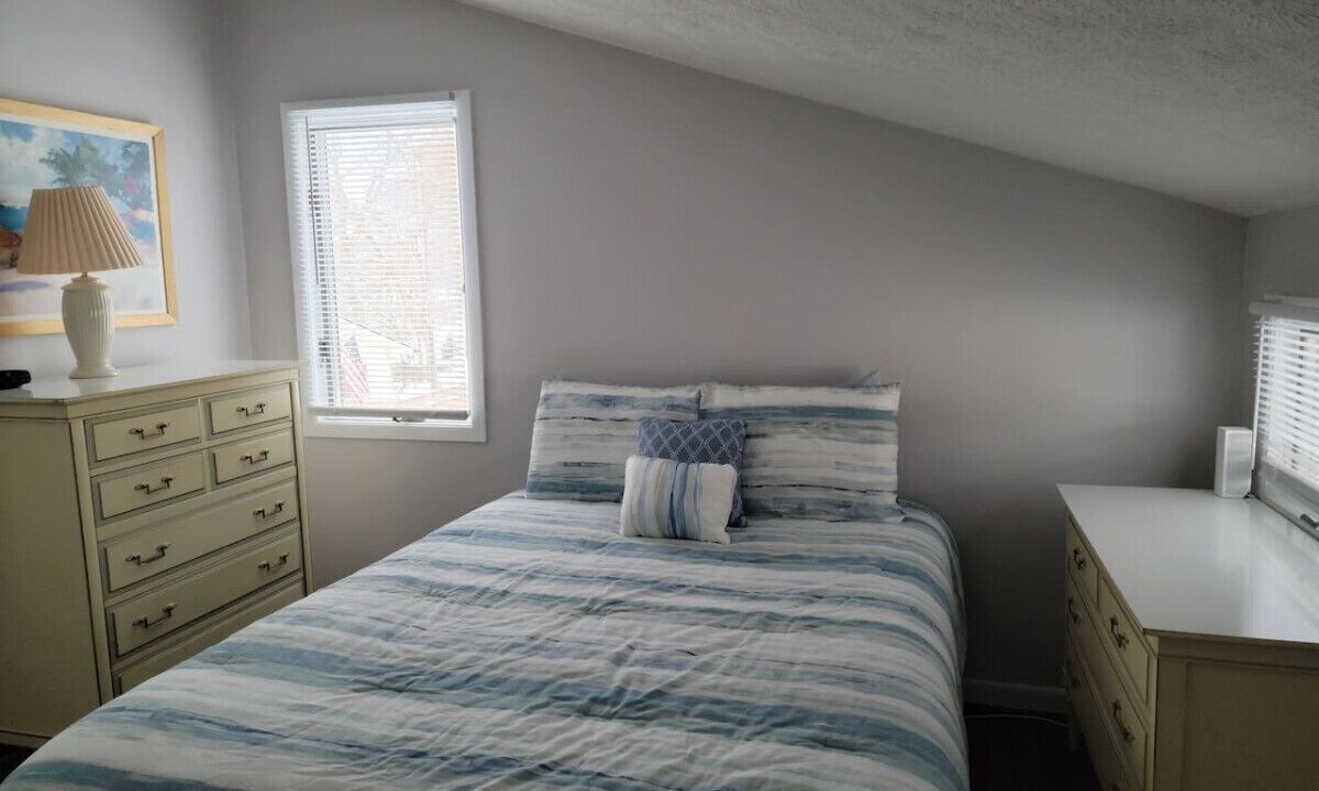 Photo of Bedroom in Saugatuck