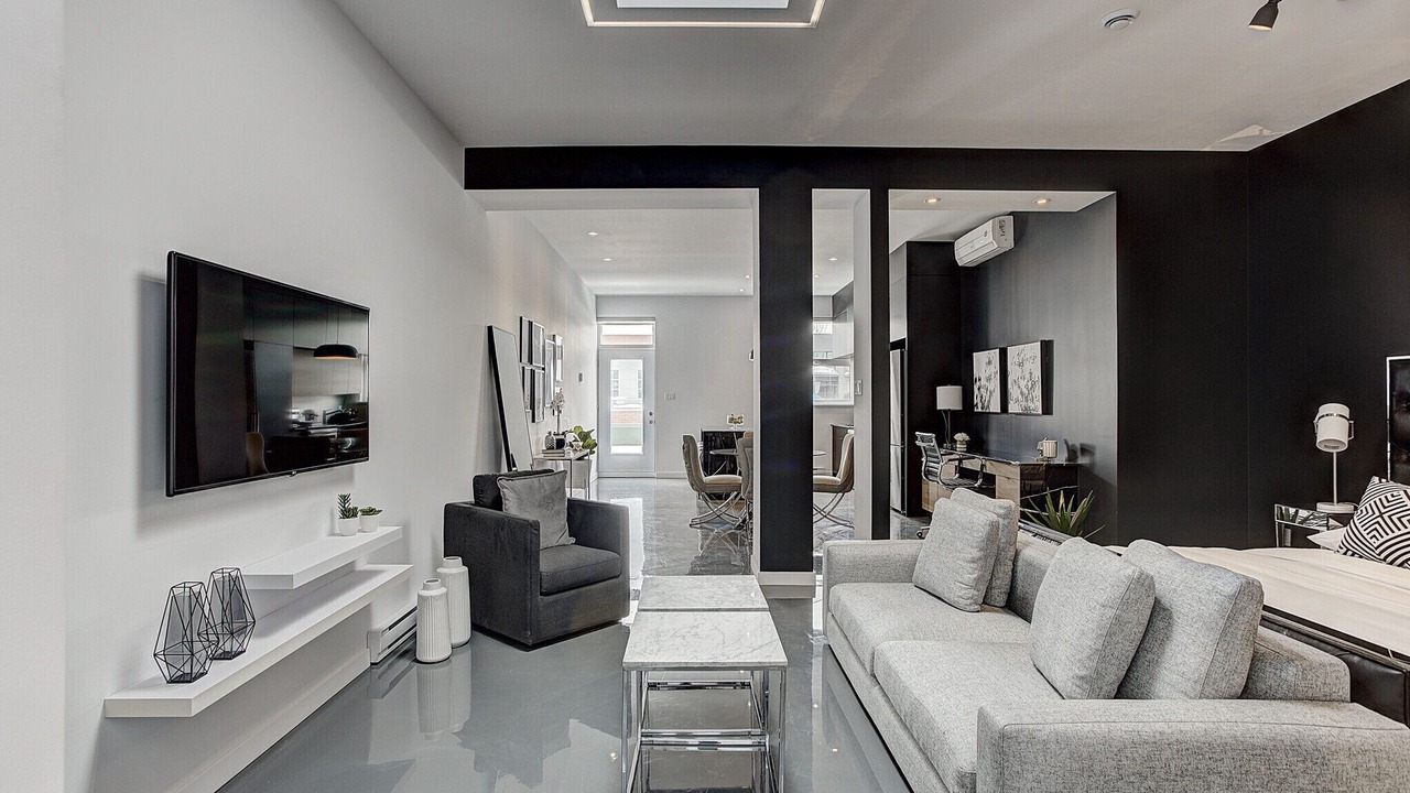 Photo of Livingroom in Pointe-Saint-Charles