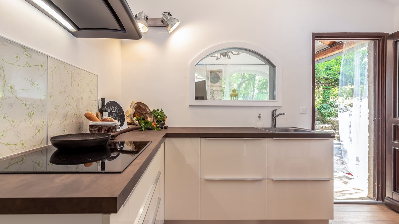 Photo of Kitchen in Omisalj