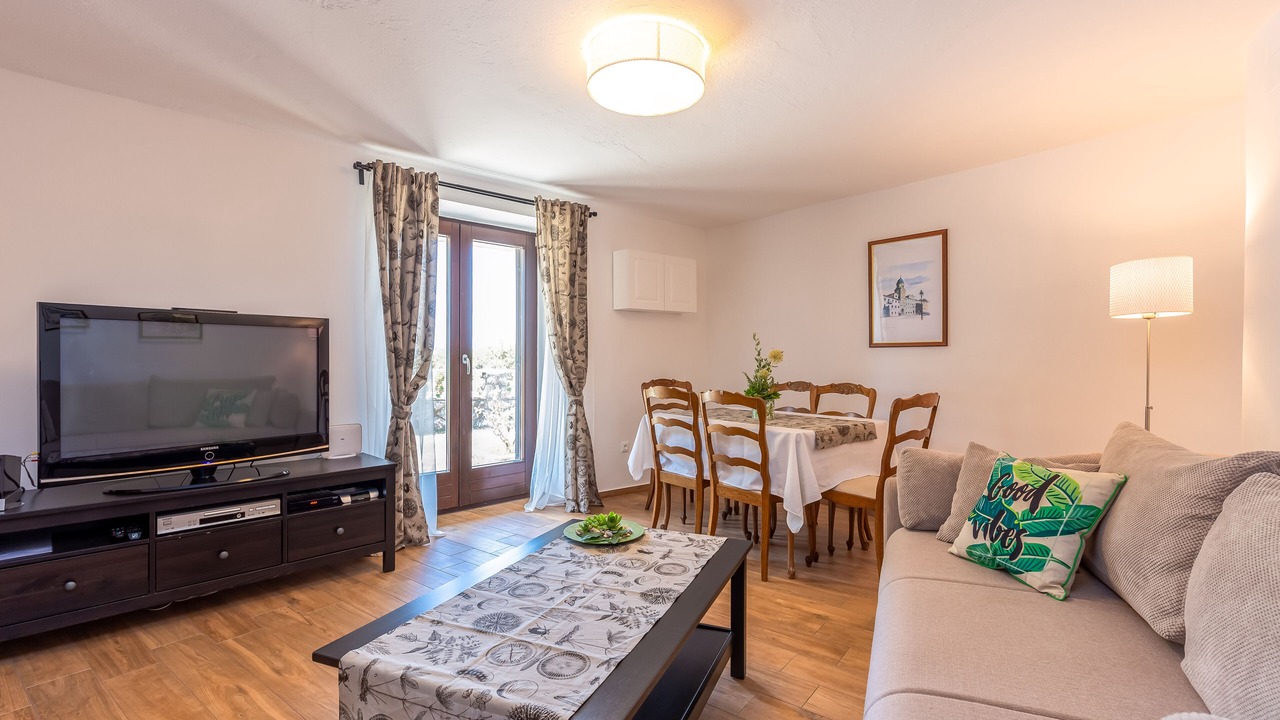 Photo of Livingroom in Omisalj
