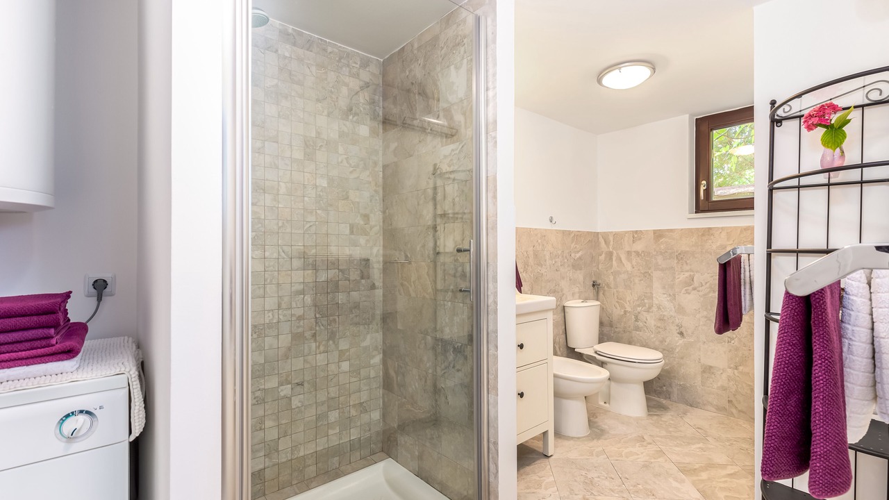 Photo of Bathroom in Omisalj