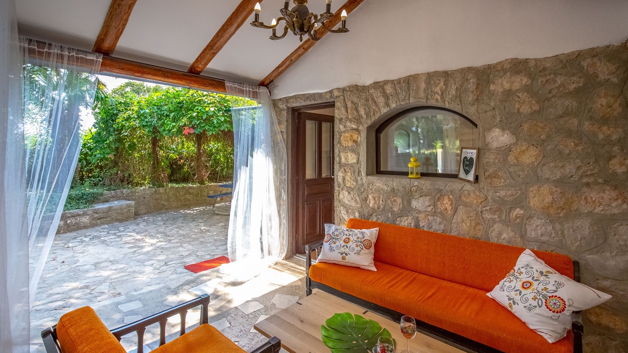 Photo of Patio Balcony in Omisalj