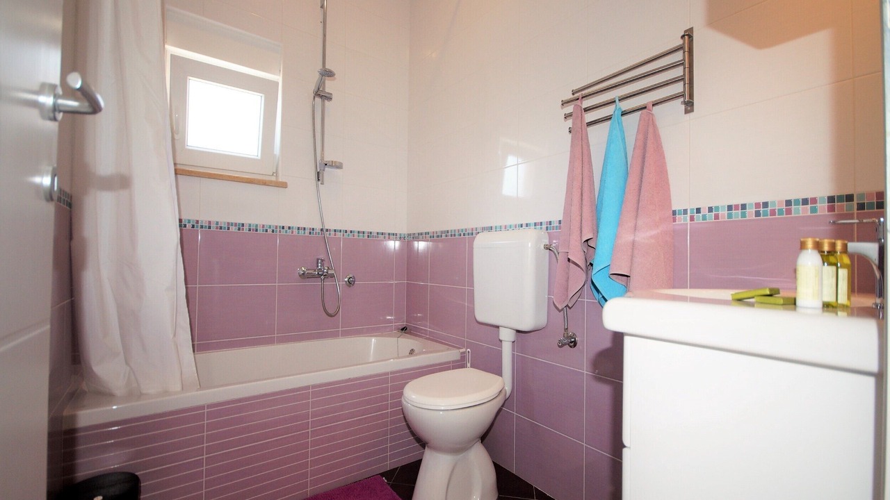 Photo of Bathroom in Rebici