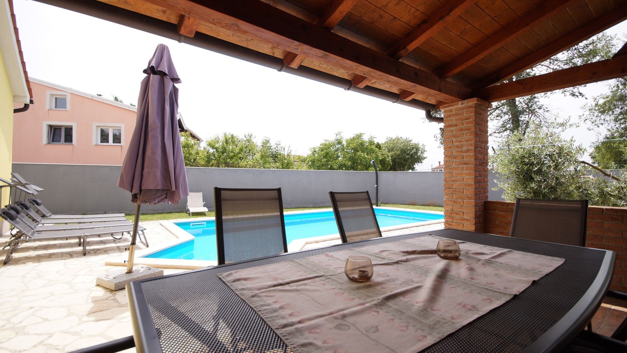 Photo of Outdoor in Rebici