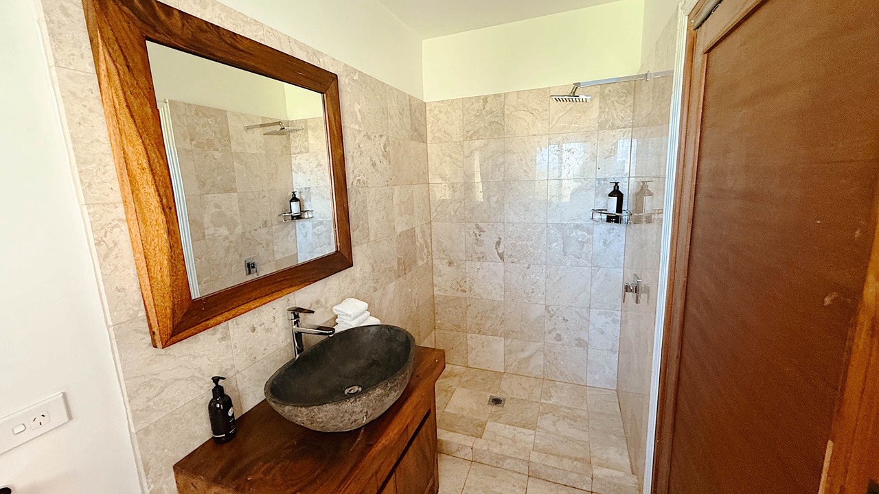 Photo of Others in McLeods Shoot