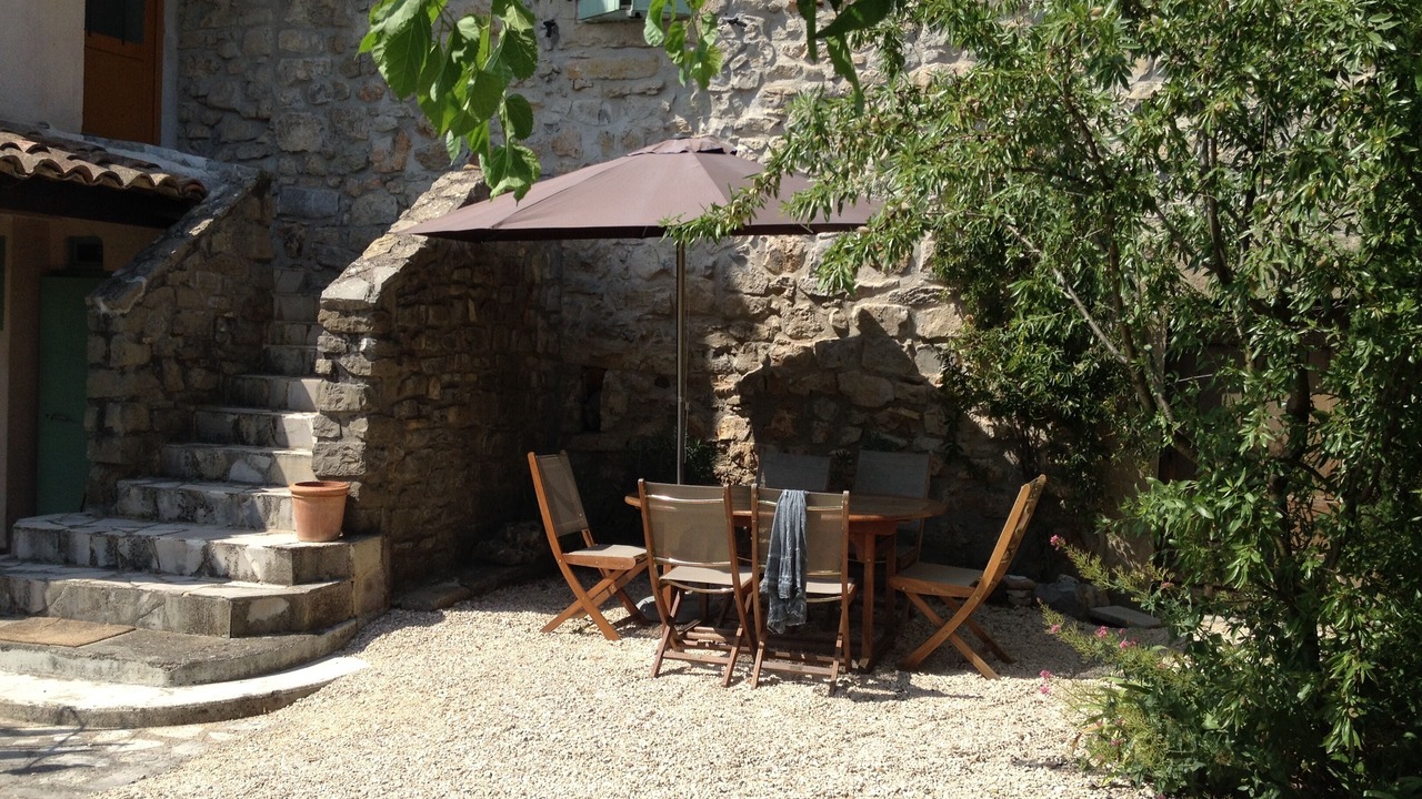 Photo of Outdoor in Courry