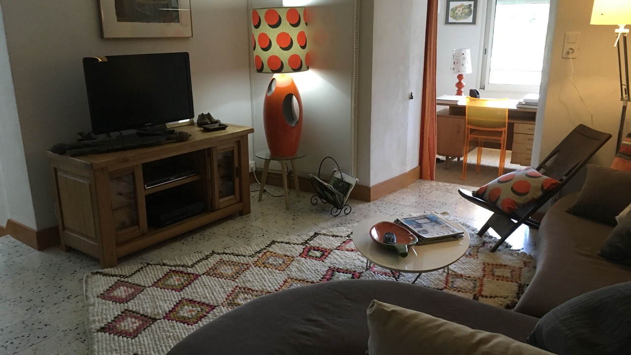 Photo of Livingroom in Courry