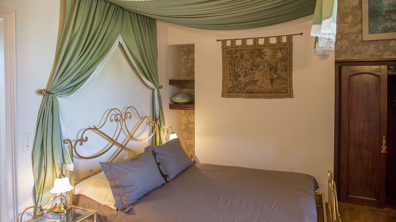 Photo of Bedroom in Saint-Eutrope-de-Born