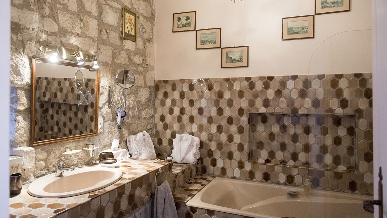 Photo of Bathroom in Saint-Eutrope-de-Born