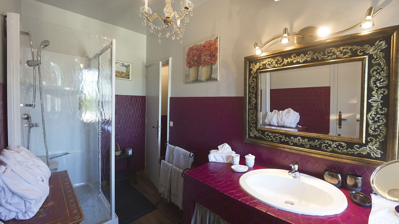 Photo of Bathroom in Saint-Eutrope-de-Born