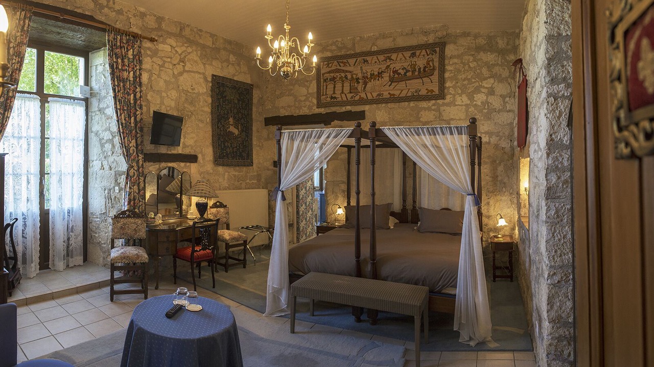 Photo of Bedroom in Saint-Eutrope-de-Born