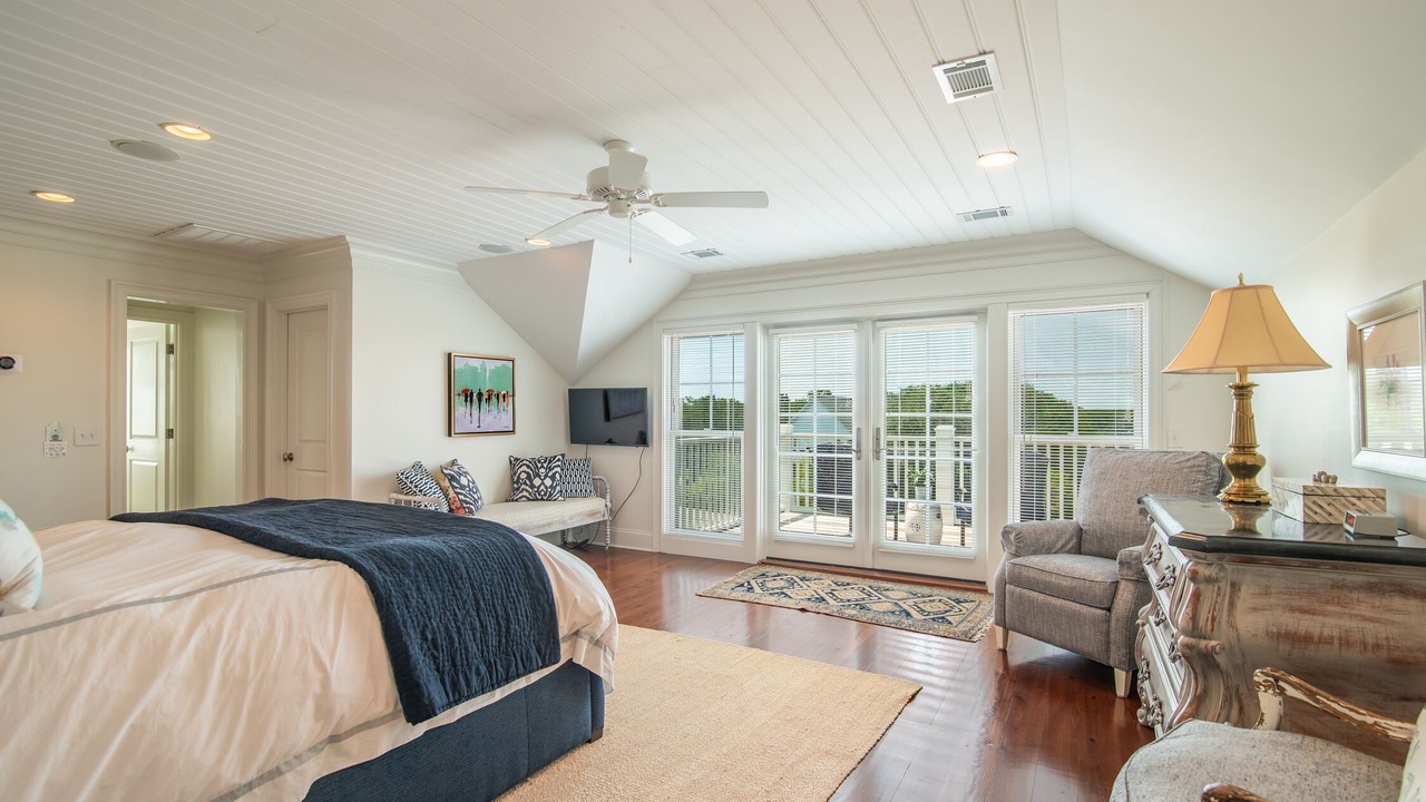 Photo of Bedroom in Debordieu Colony