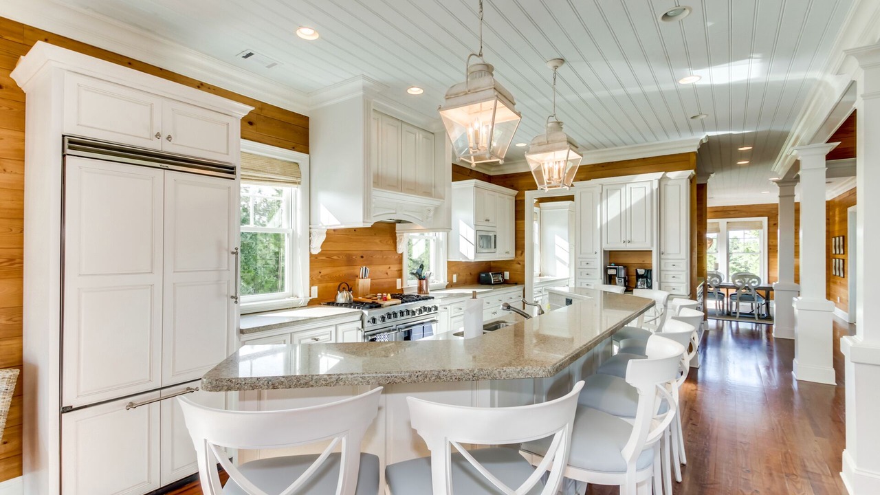 Photo of Kitchen in Debordieu Colony