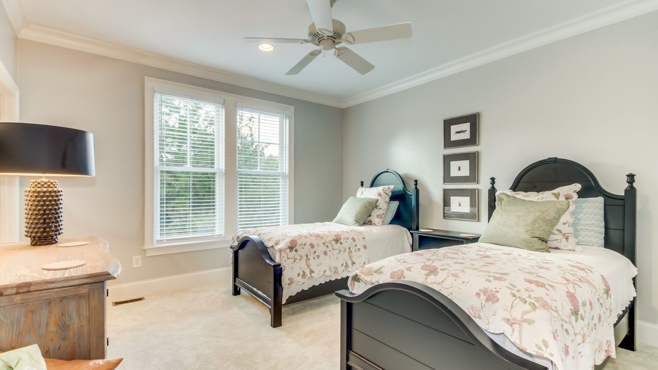 Photo of Bedroom in Debordieu Colony