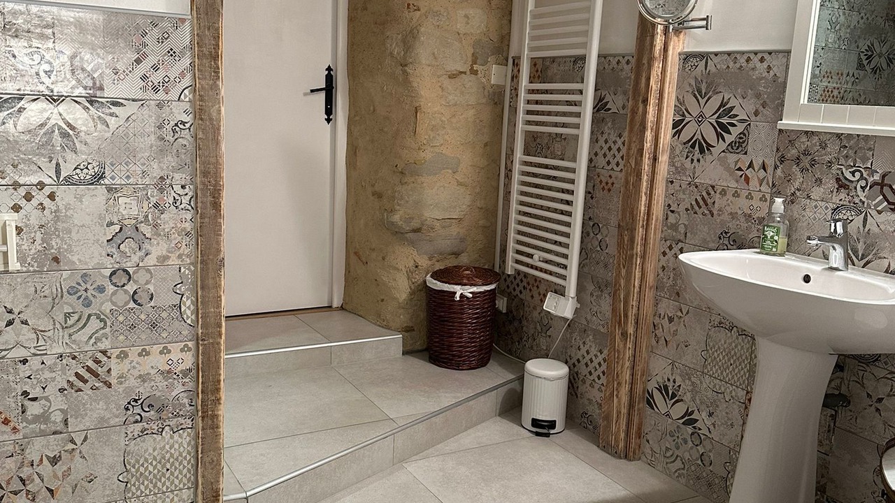 Photo of Bathroom in Monteton