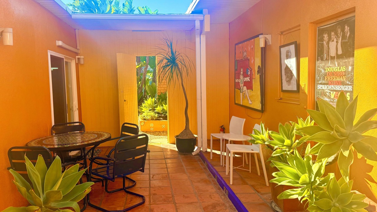 Photo of Others in Hollywood Hills