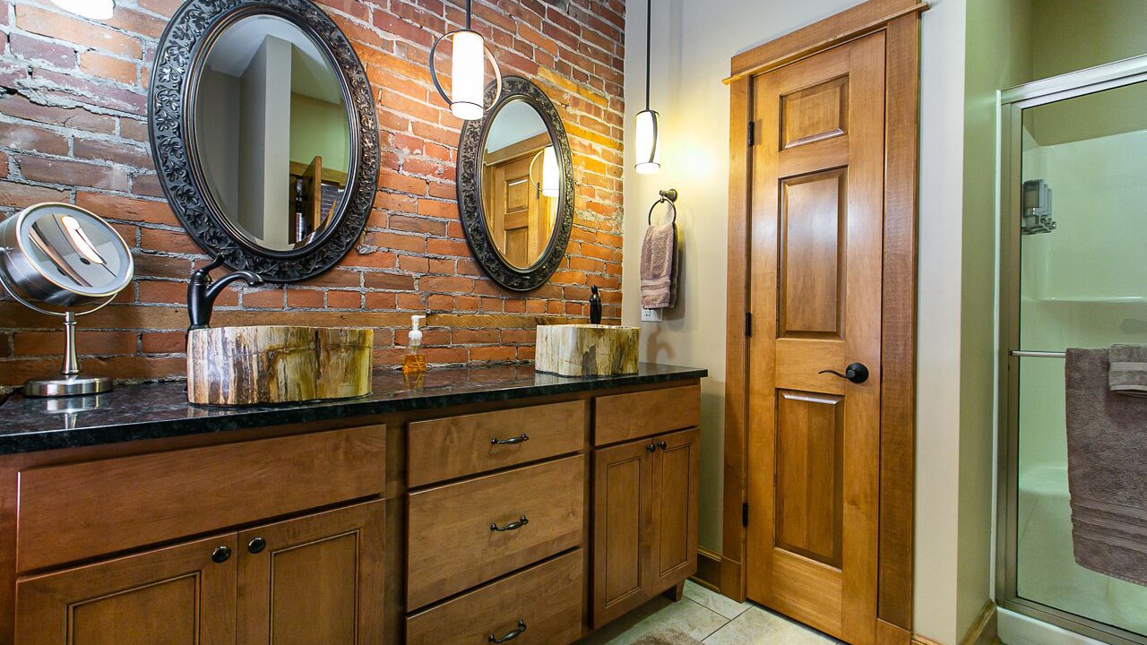 Photo of Bathroom in Dubuque