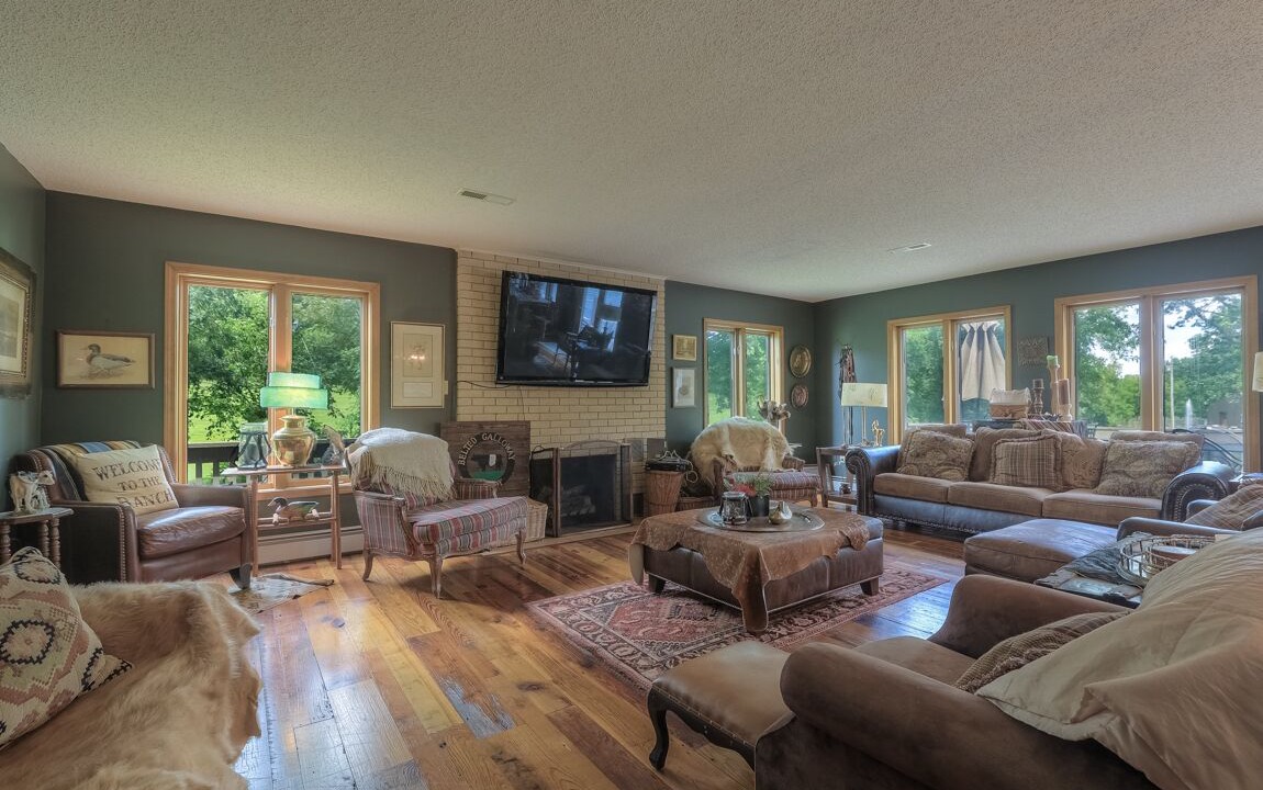 Photo of Livingroom in Bois D Arc