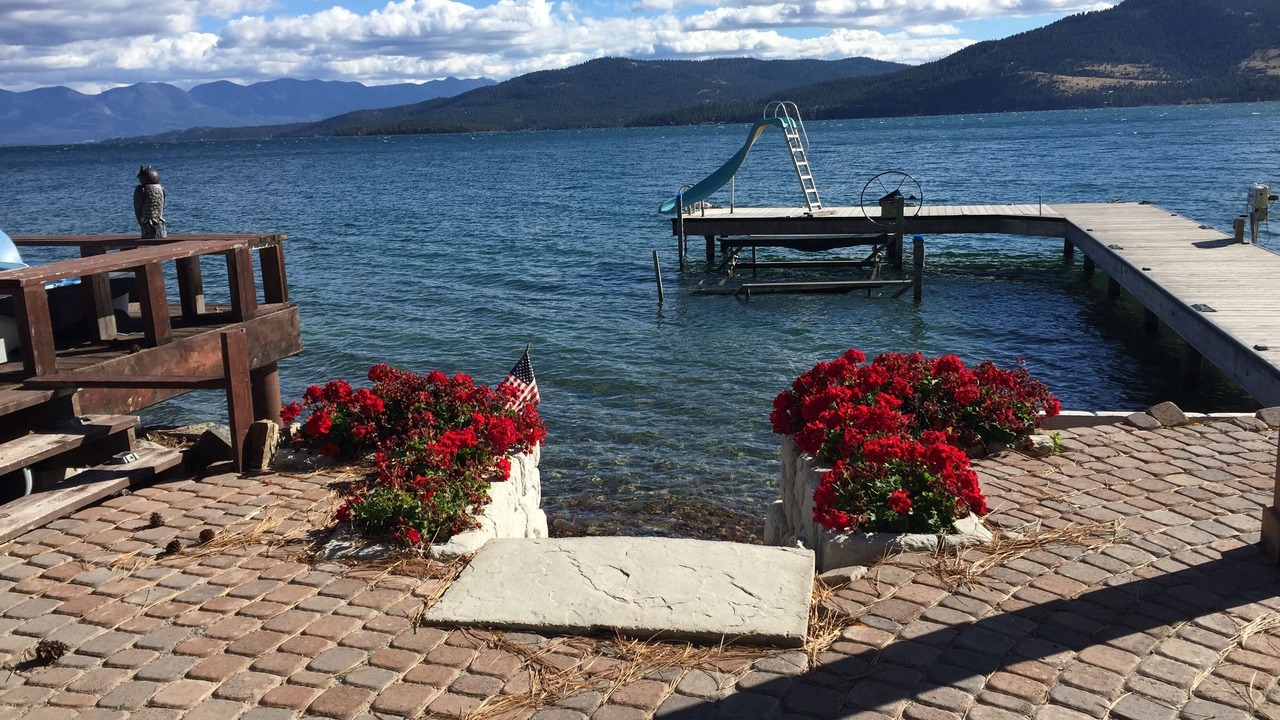 Photo of Outdoor in Northwest Montana - Glacier National Park