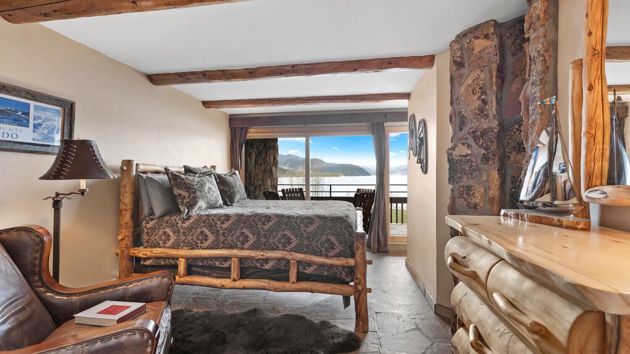 Photo of Bedroom in Dillon