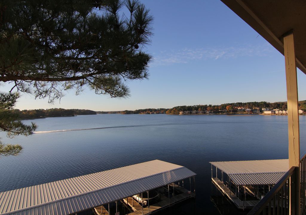 Photo of Others in Lake Hamilton