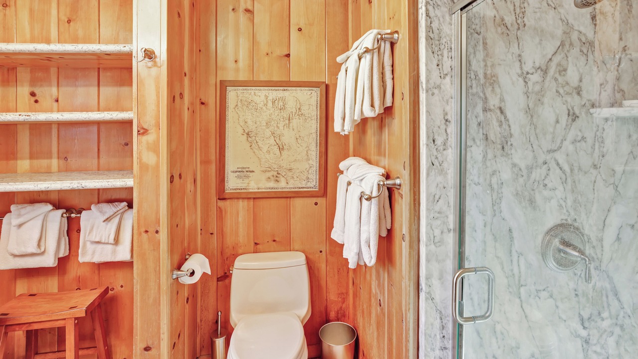 Photo of Bathroom in Sunnyside