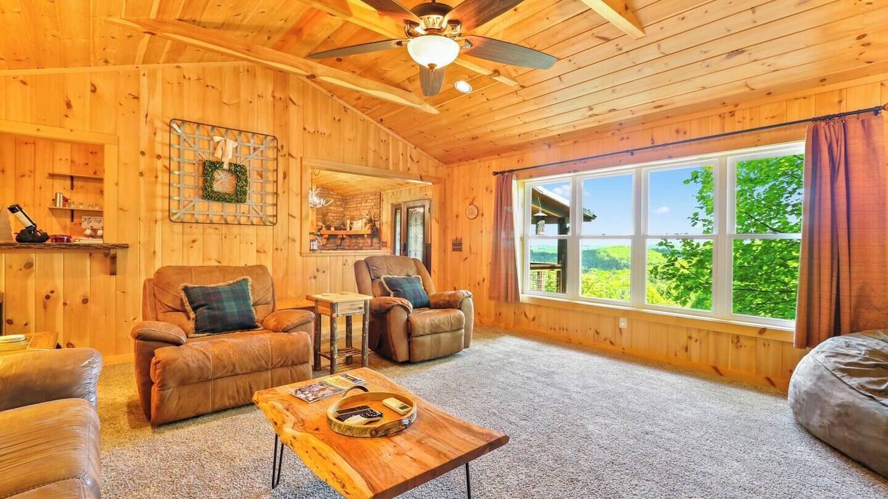 Photo of Bedroom in West Jefferson