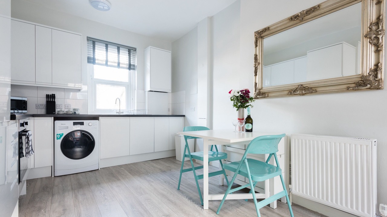 Photo of Others in Euston