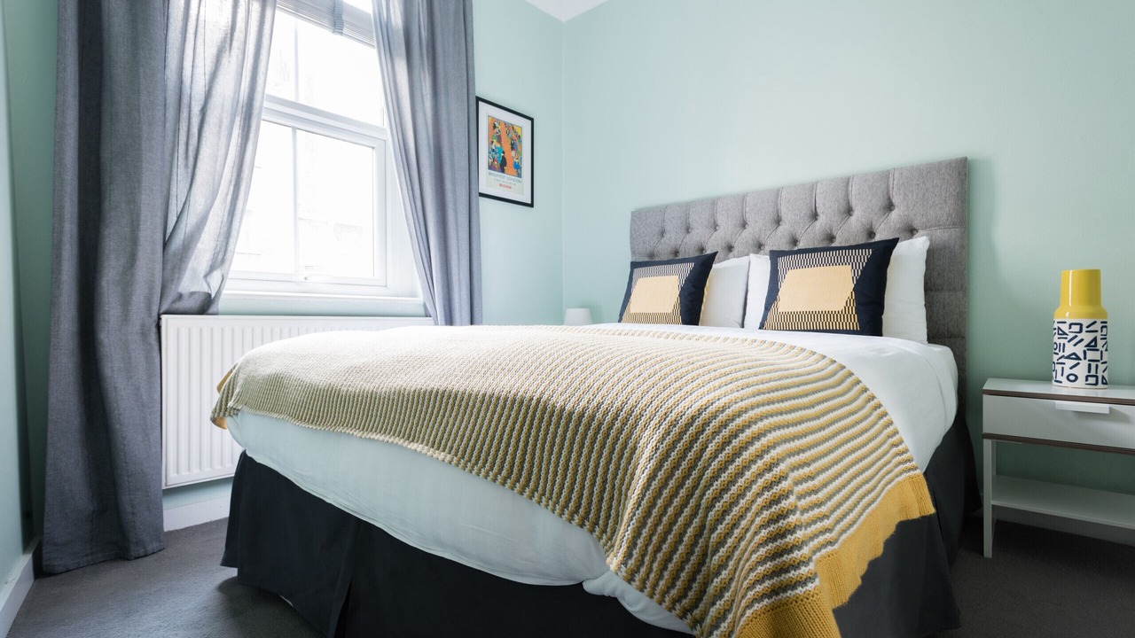 Photo of Others in Euston