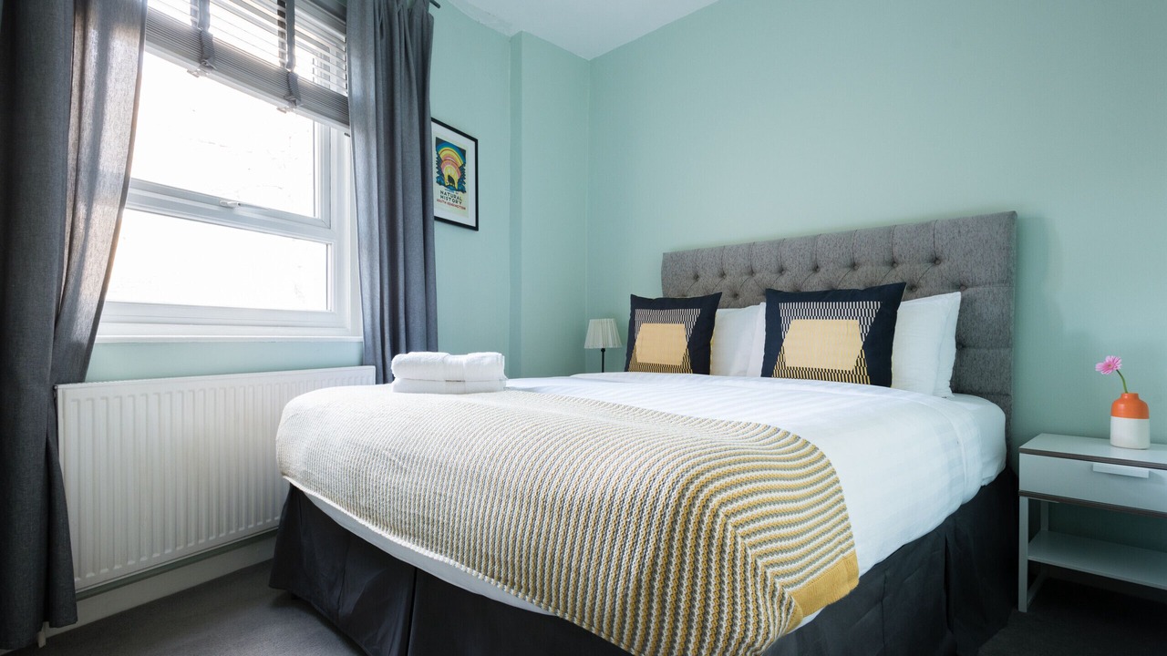 Photo of Others in Euston