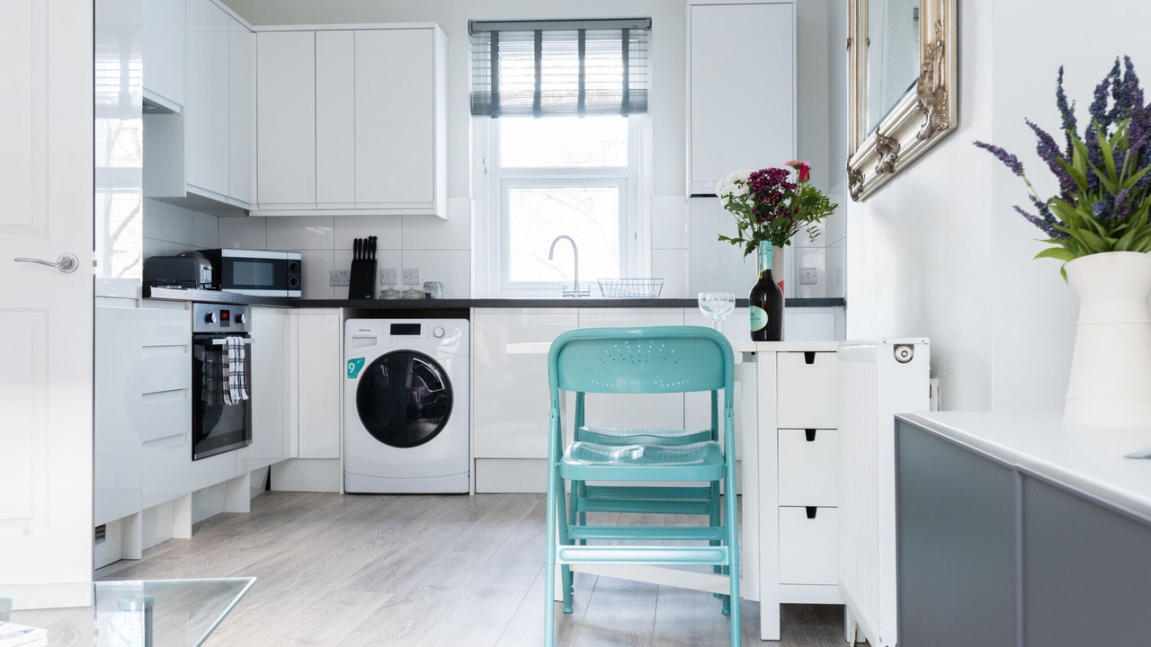 Photo of Others in Euston