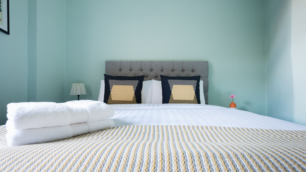 Photo of Others in Euston