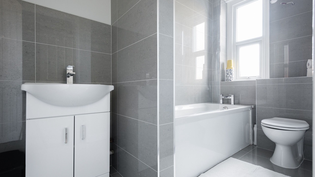 Photo of Others in Euston