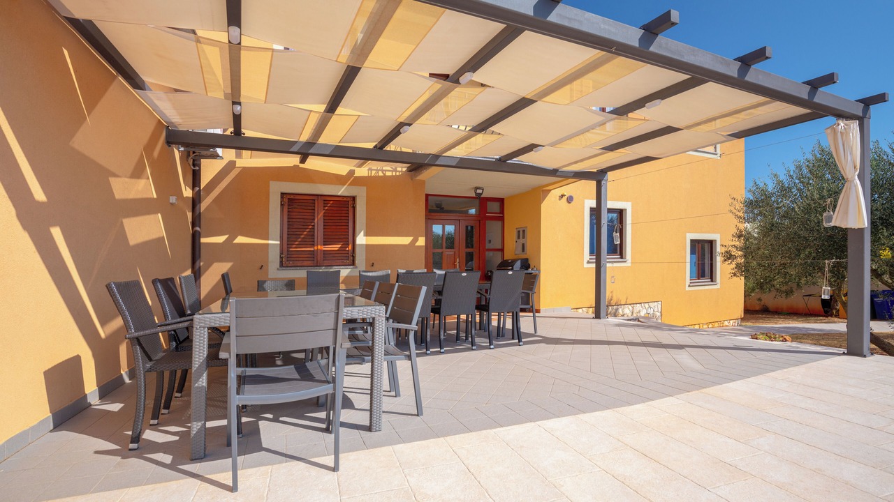 Photo of Outdoor in Banjole