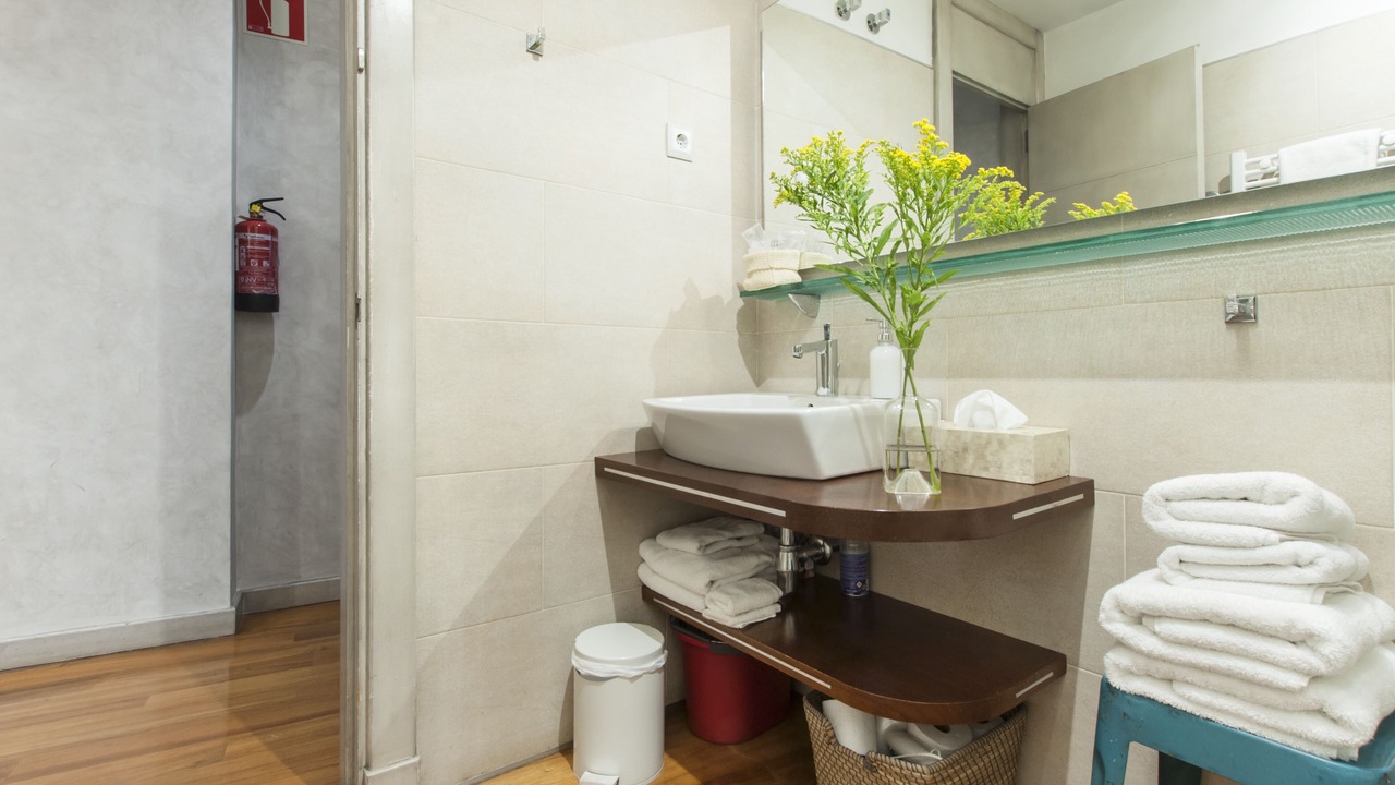 Photo of Bathroom in Huertas
