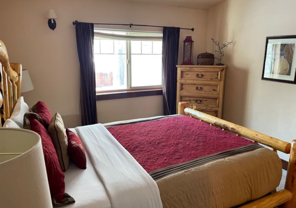 Photo of Bedroom in Kings Beach