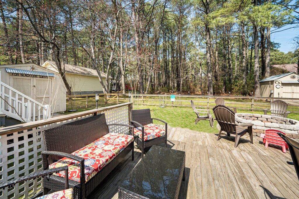 Photo of Others in Piney Island