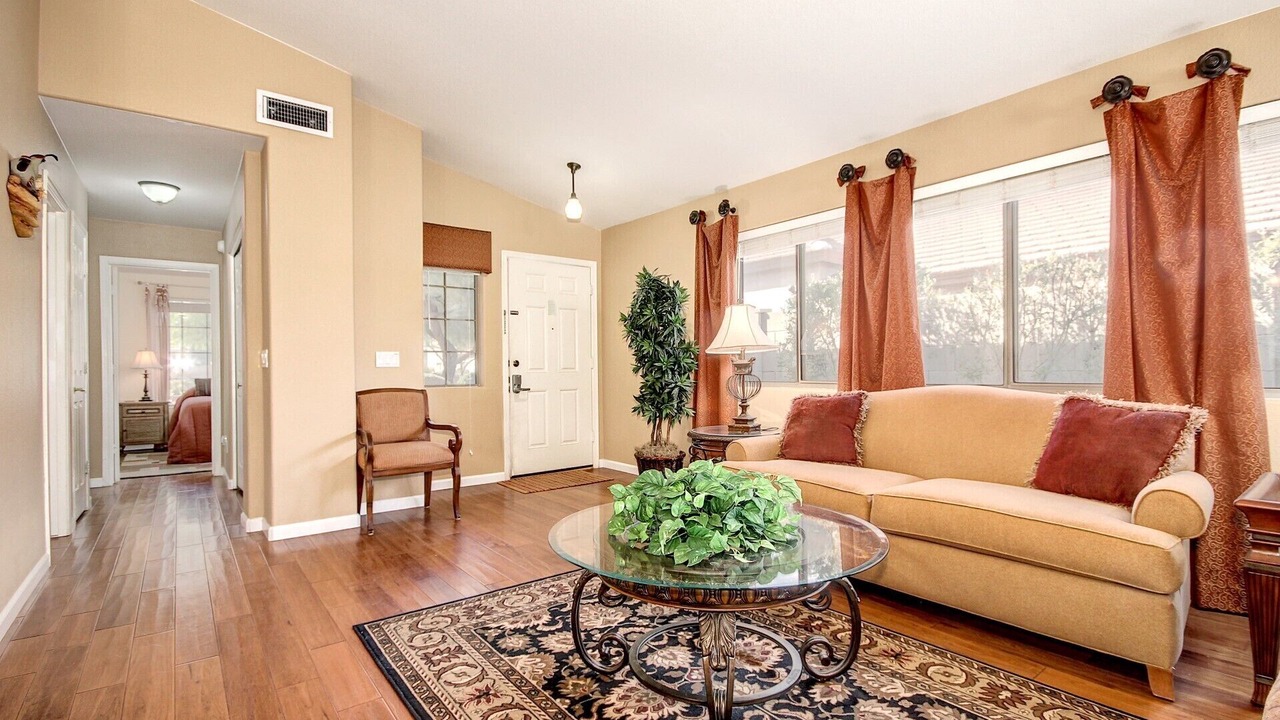 Photo of Livingroom in Estrella Mountain Ranch