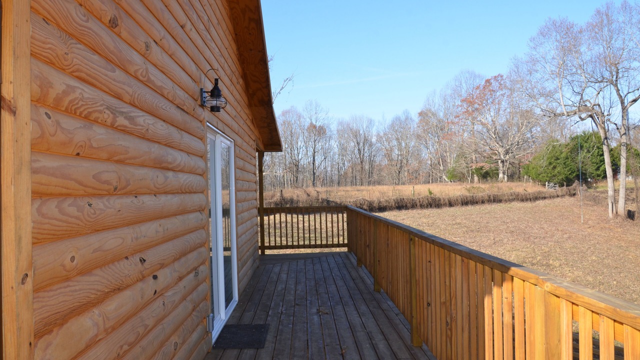 Photo of Patio Balcony in Gainesboro