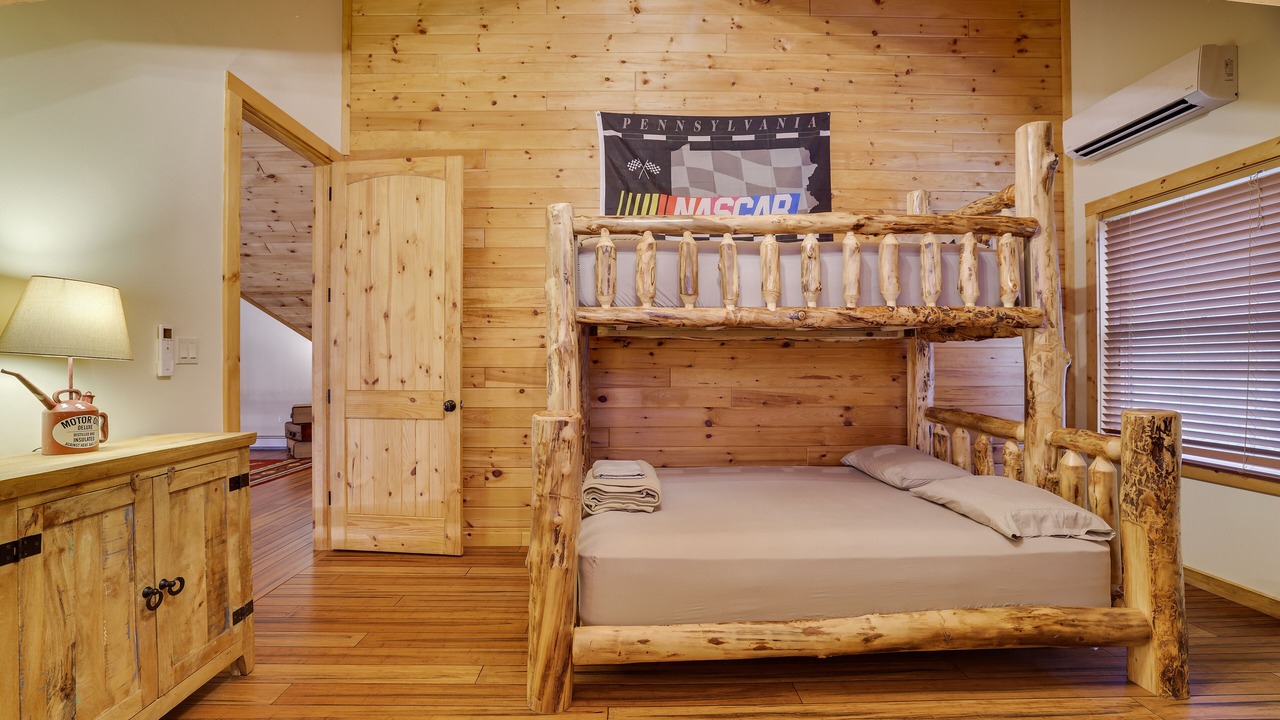 Photo of Bedroom in Tannersville