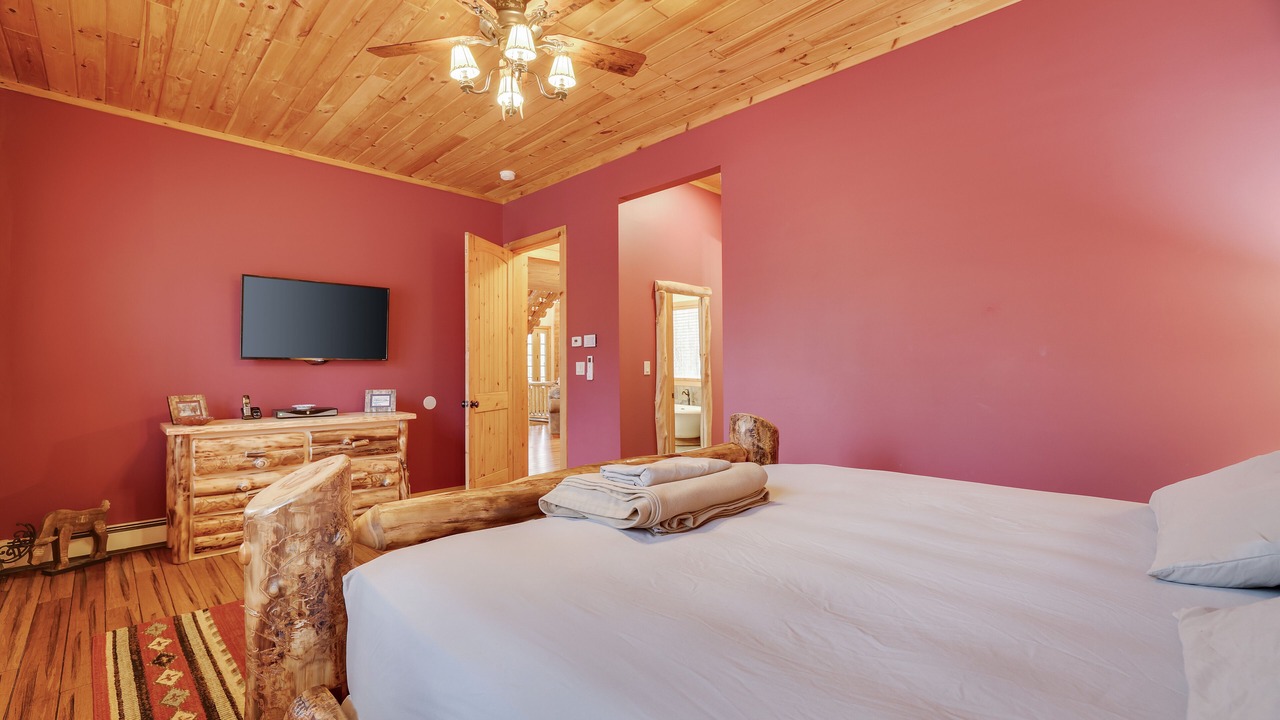 Photo of Bedroom in Tannersville