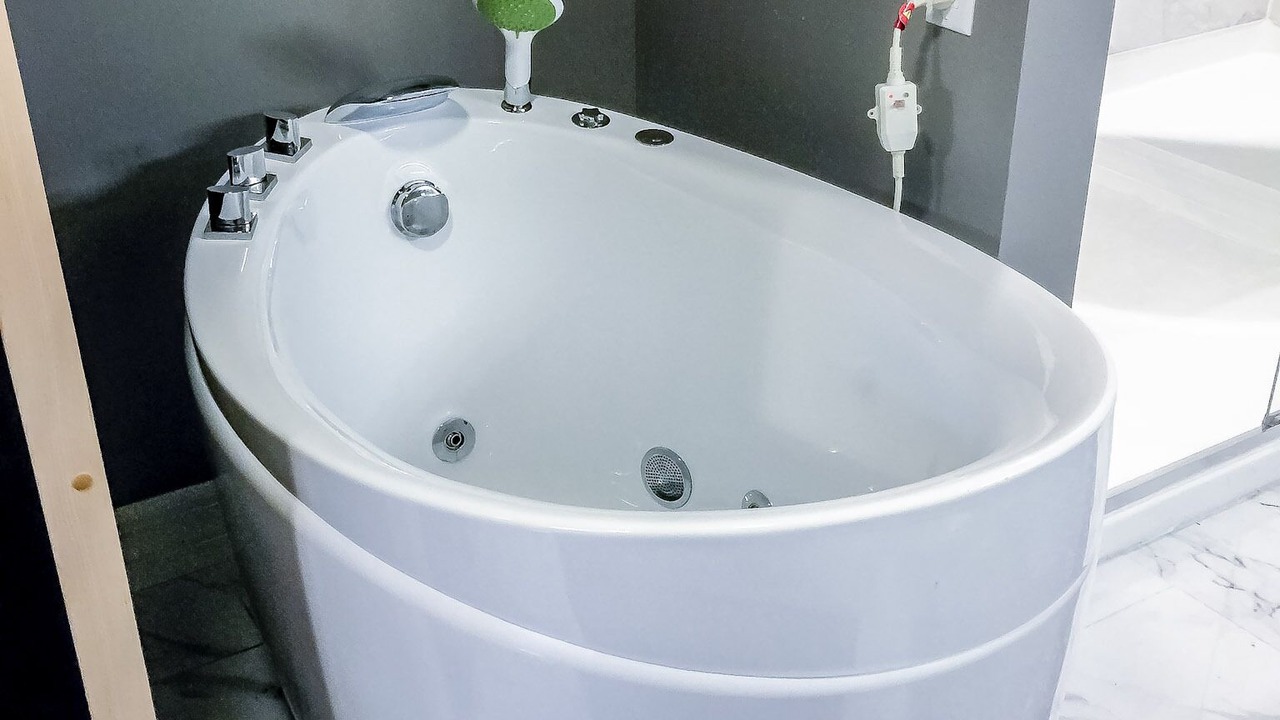 Photo of Bathroom in Alder Creek