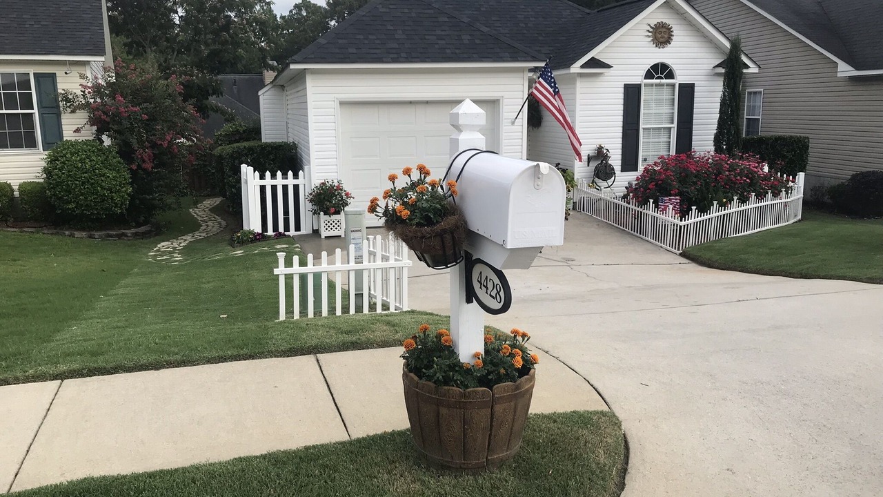 Photo of Others in Evans