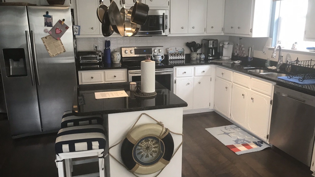 Photo of Bedroom in Evans