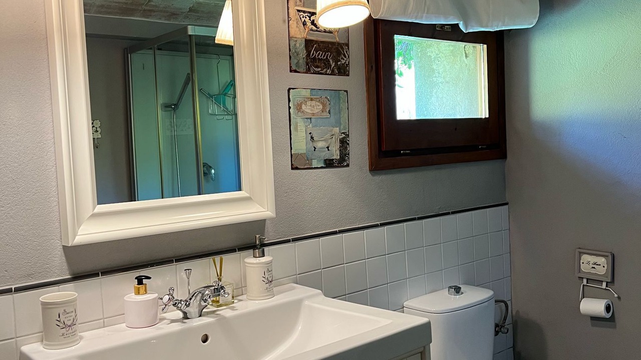 Photo of Bathroom in La Vall de Bianya